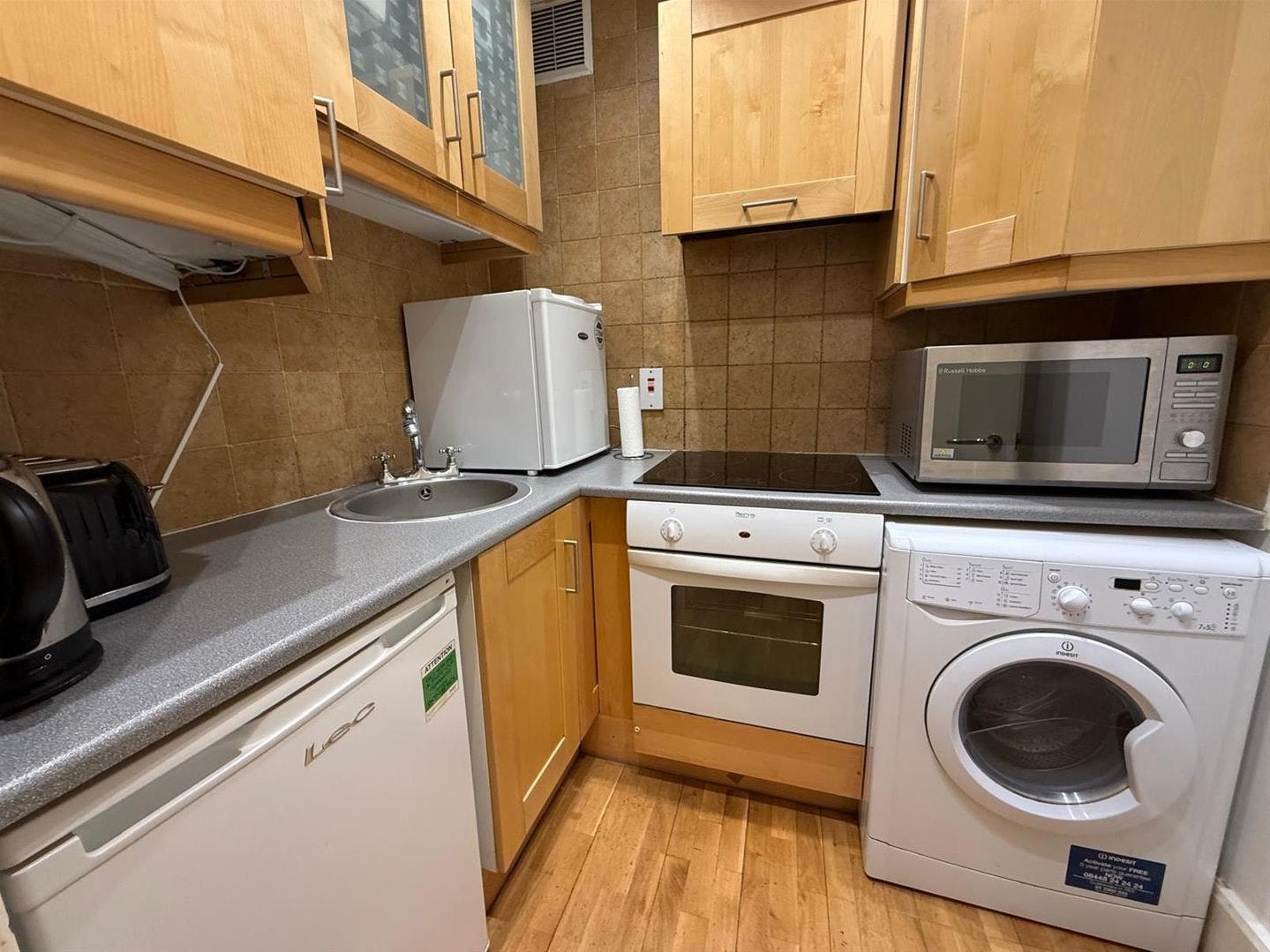 Flat College Crescent in Greater London