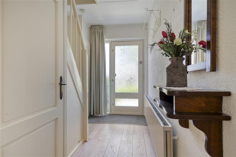 Hoekwoning te koop: IJsselmeerweg 33, Marken