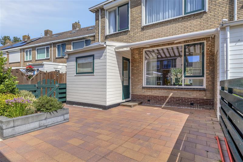 Hoekwoning te koop: IJsselmeerweg 33, Marken