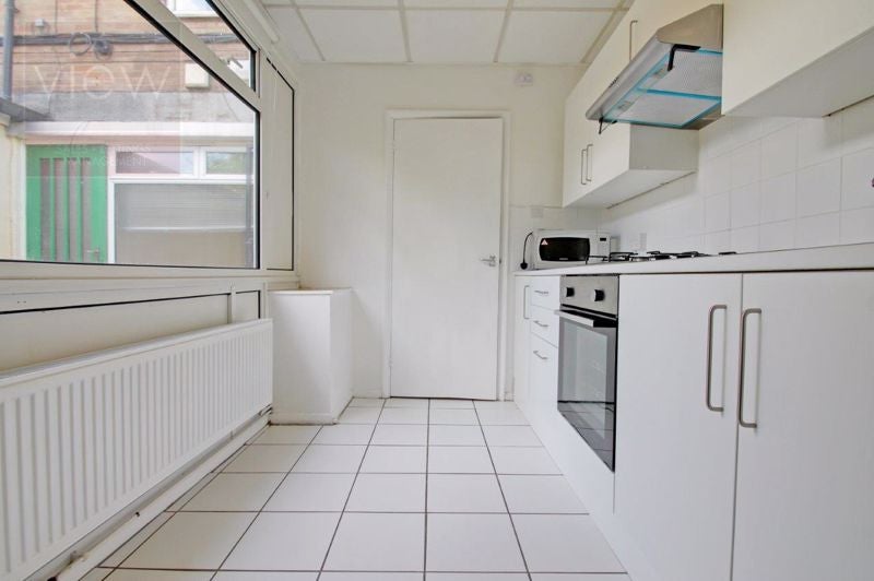 Flat Tatum Street in Greater London