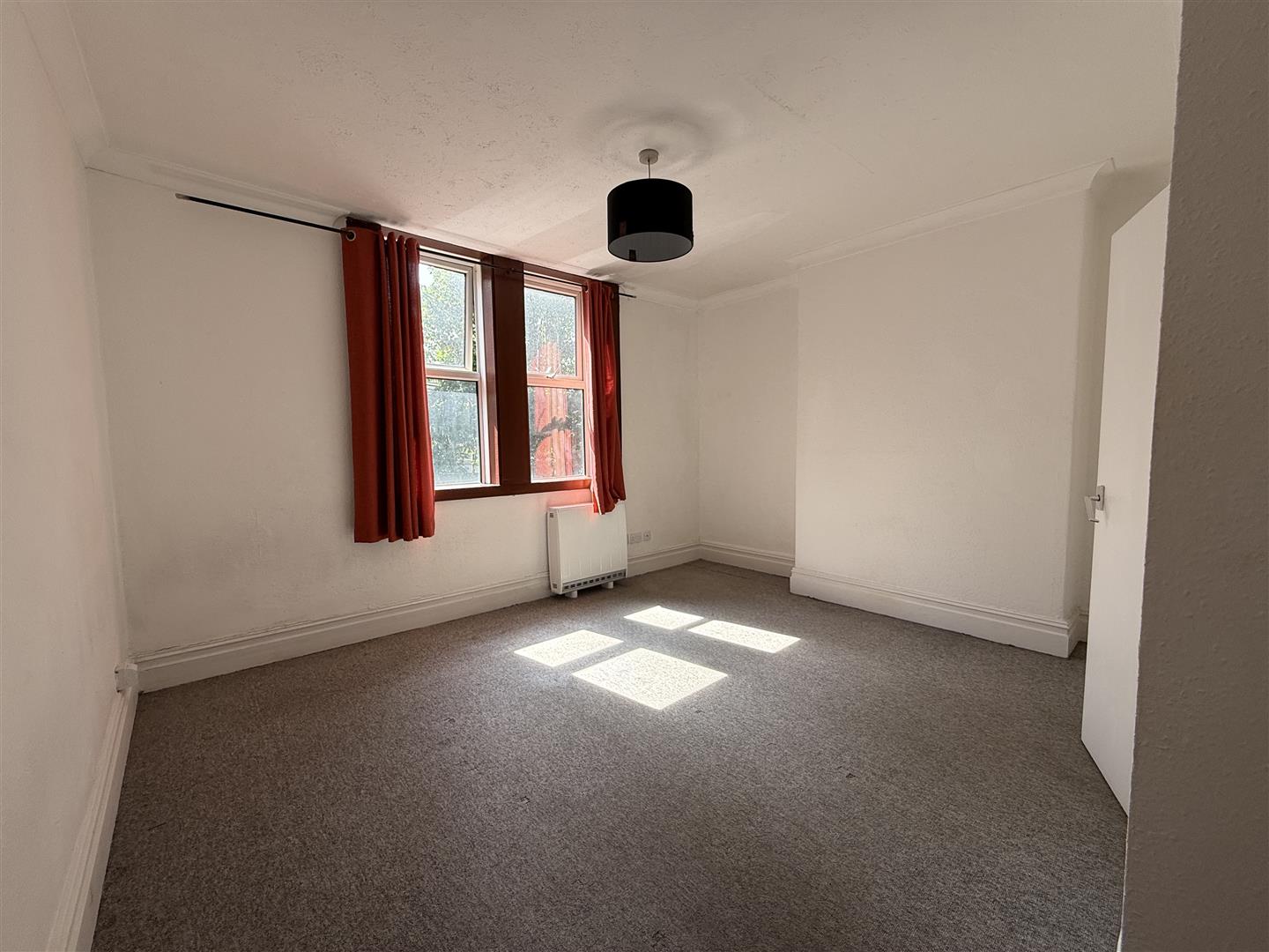 Flat Ettrick Road in Chichester