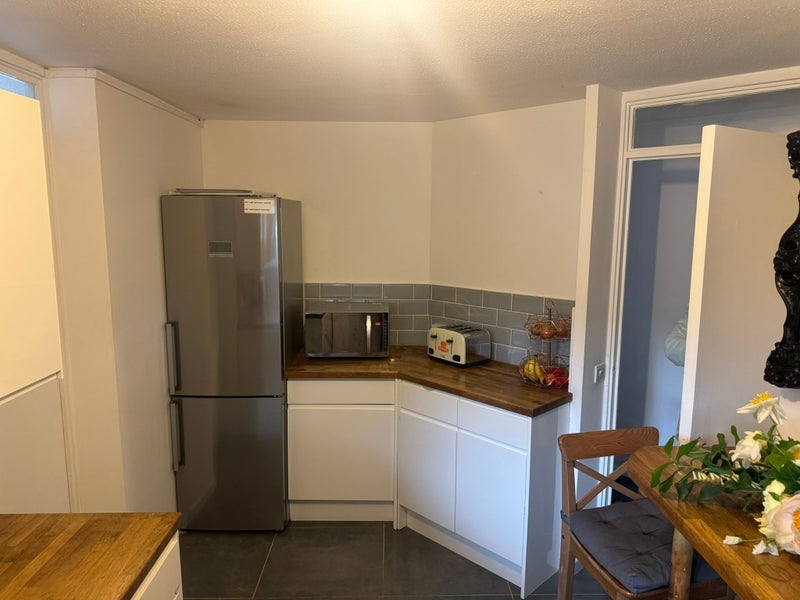 Room Salisbury Terrace in Greater London