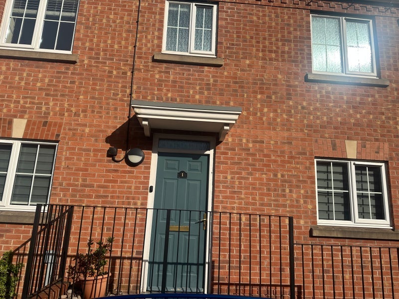 House Jackson Drive in Nottingham
