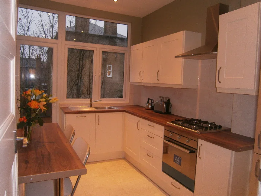 Flat Kerrison Road in Greater London
