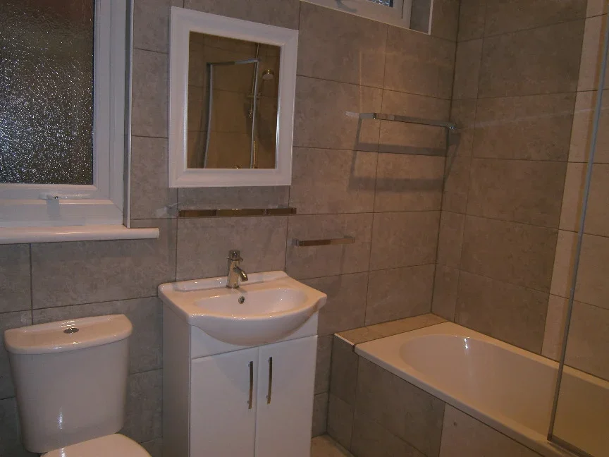 Flat Kerrison Road in Greater London