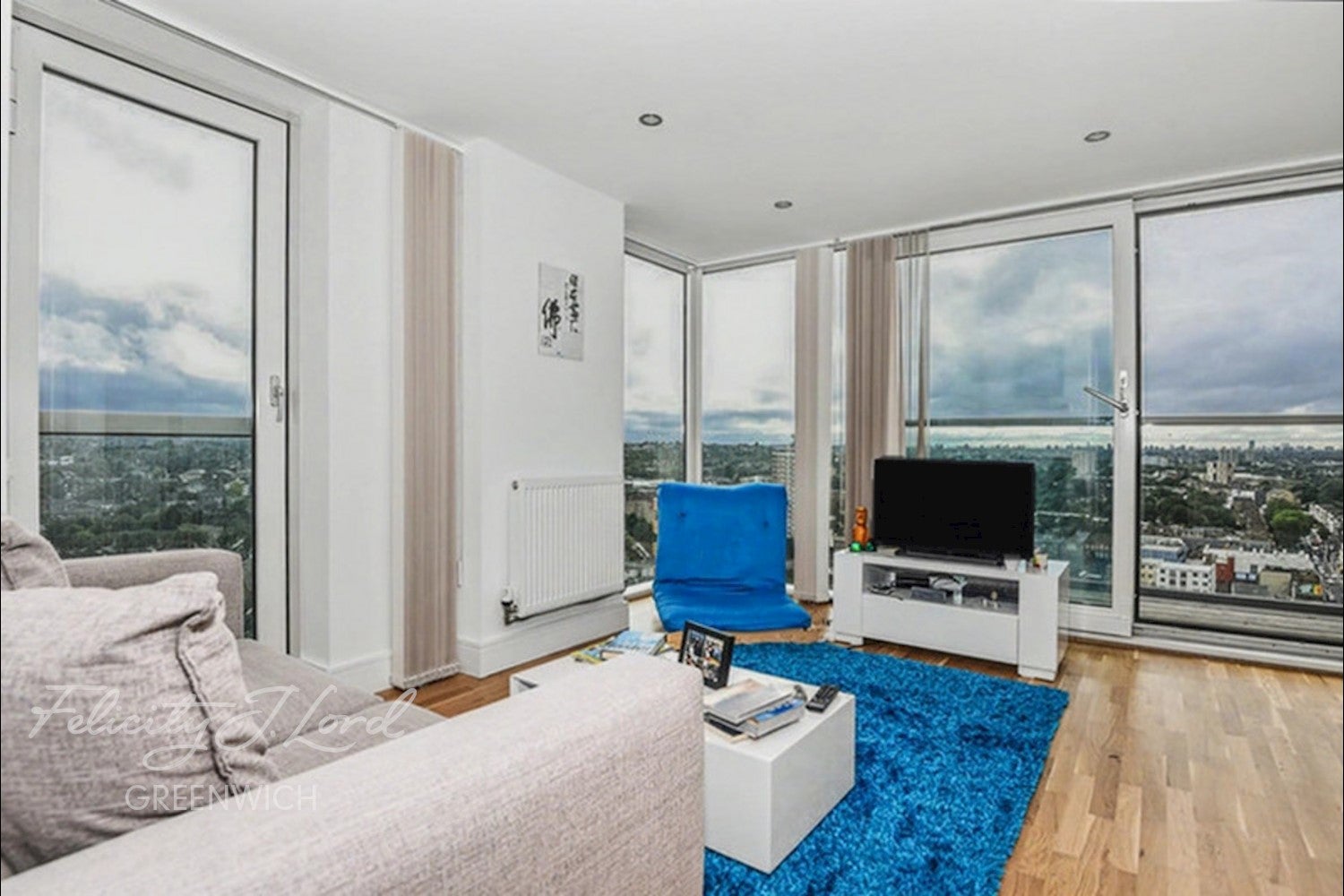 Flat Seager Place in Greater London