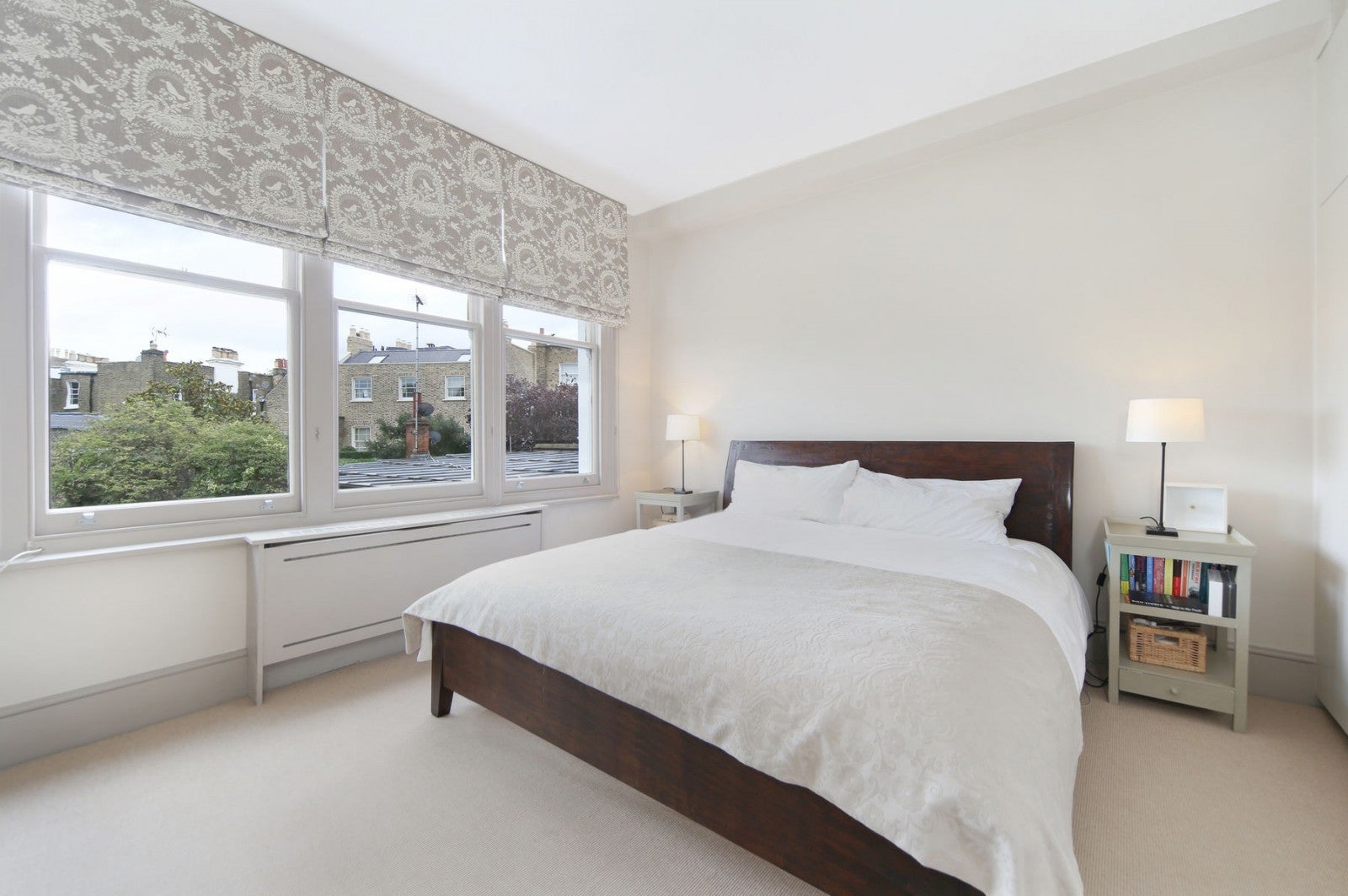 Flat Pembridge Villas in Greater London