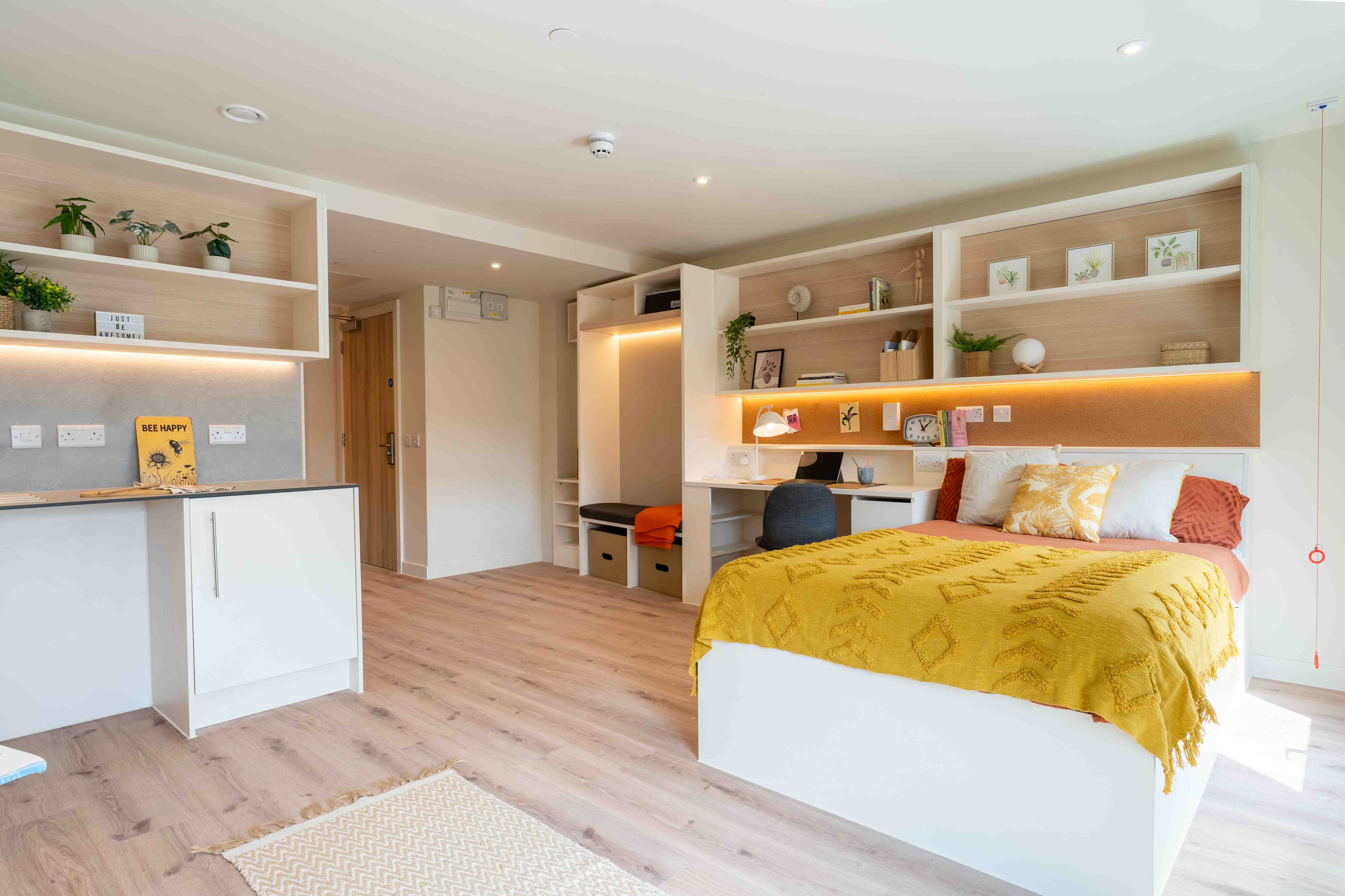 Room Bath Street in Glasgow