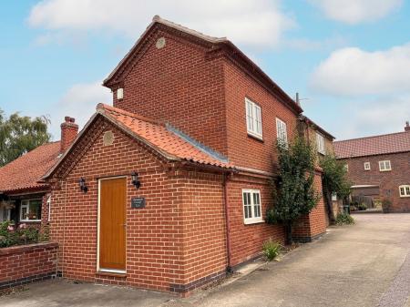 House Devon Lane in Melton