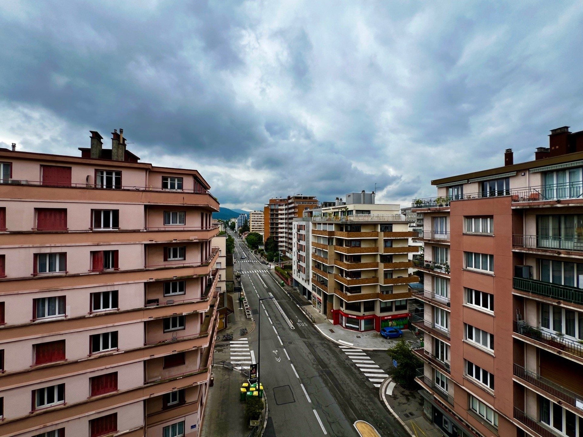 Room Avenue Jean Perrot in Grenoble