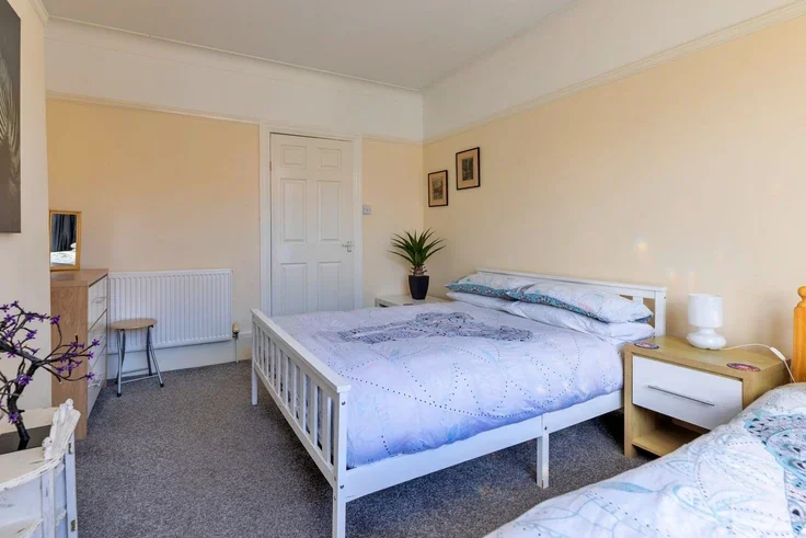 Flat Everard Road in Colwyn Bay