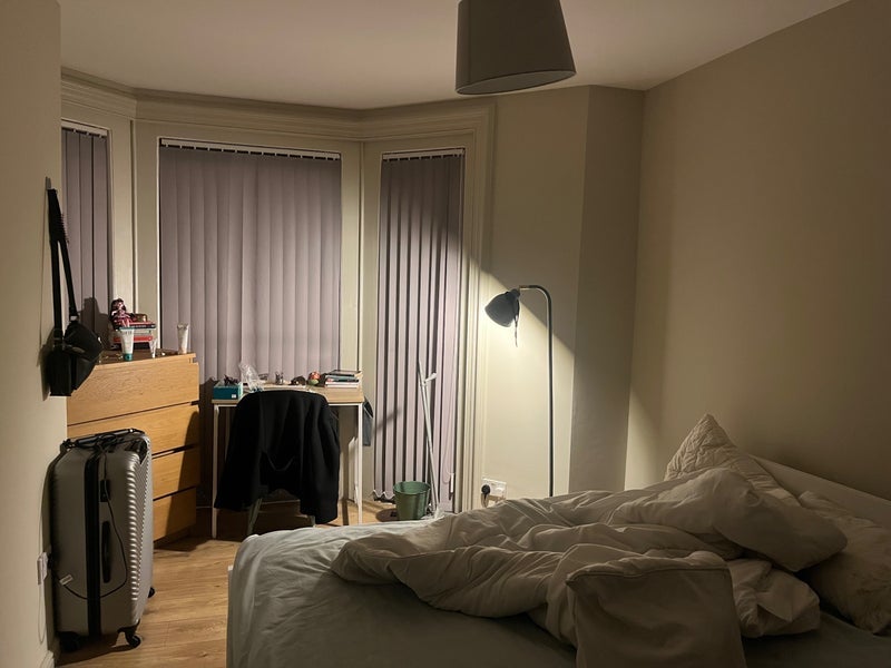 Room Amherst Road in Manchester