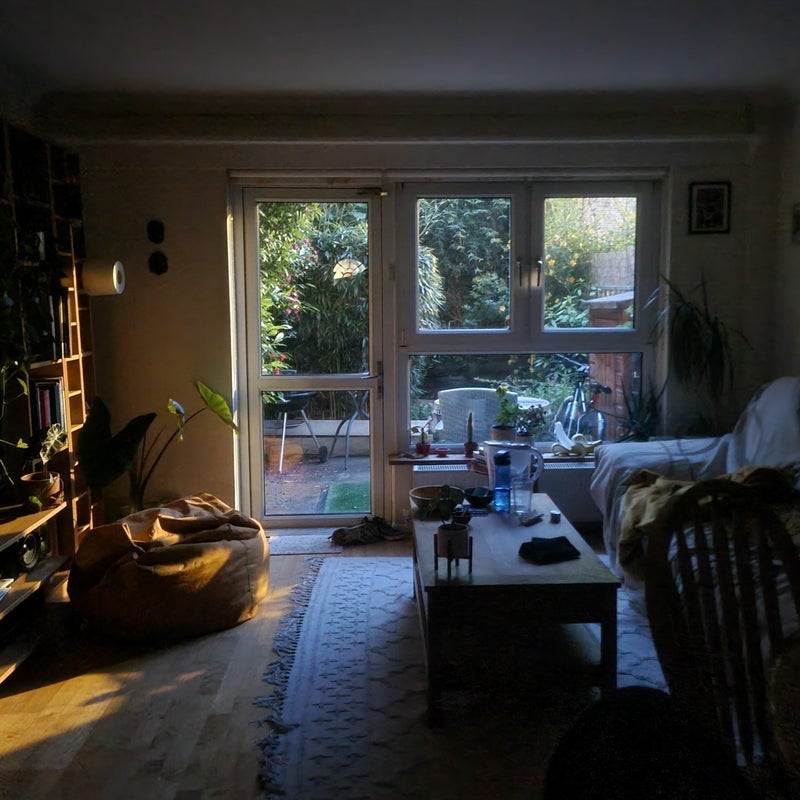 Room Ecclesbourne Road in Greater London