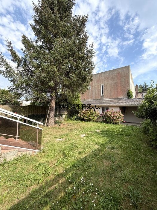 House Rue Sadi Carnot in Le Havre