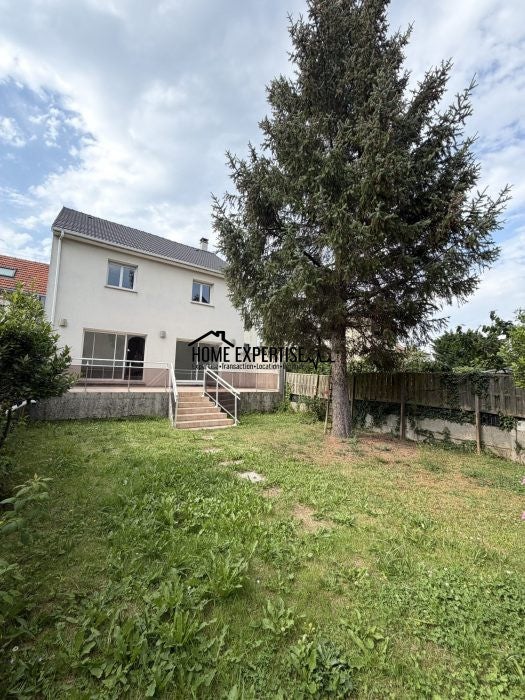 House Rue Sadi Carnot in Le Havre
