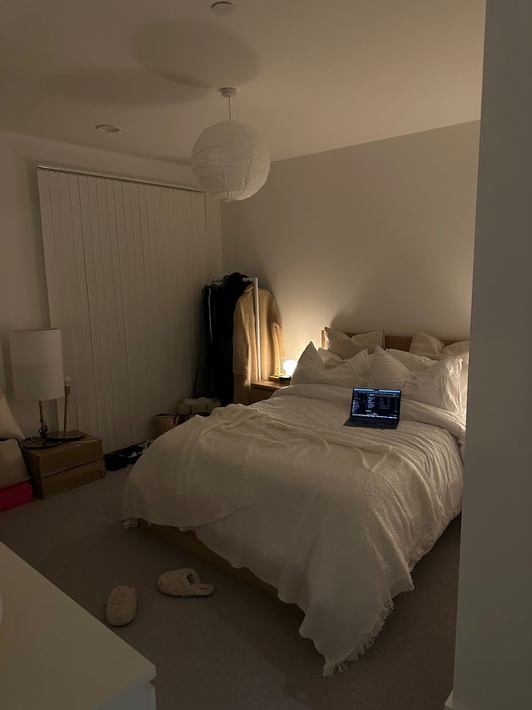 Room Courthouse Way in Greater London