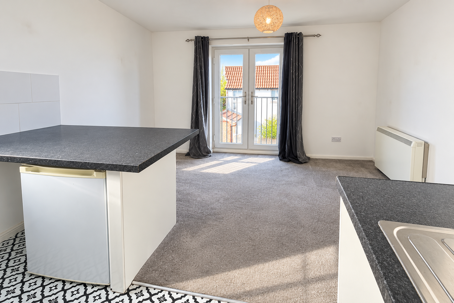 Flat Hambledon Road in St. Georges