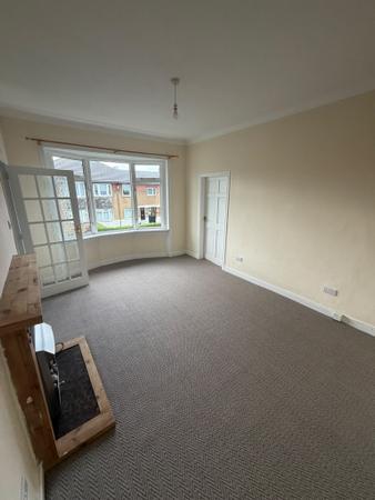 Flat Gauldry Avenue in Glasgow