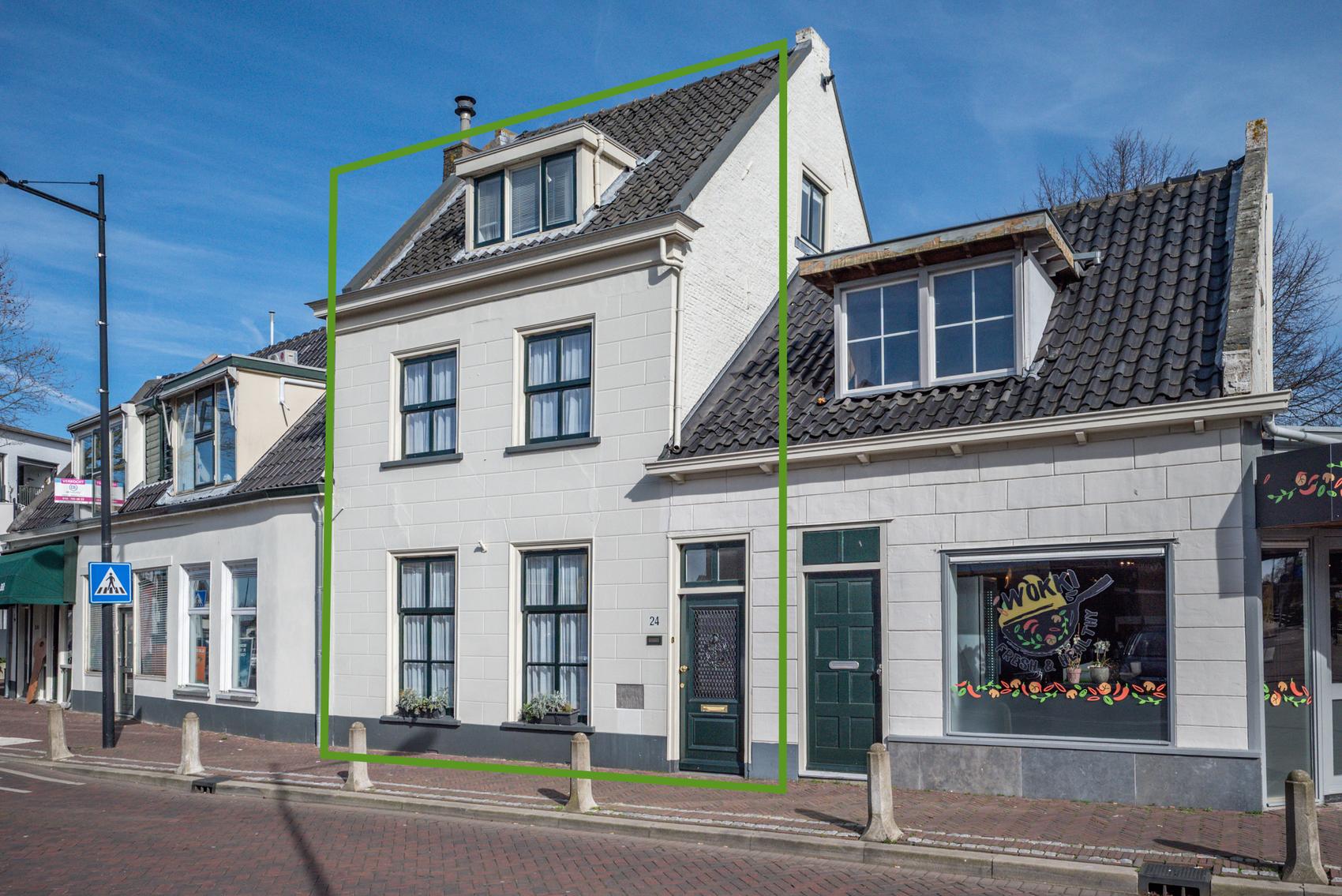Huis Dorpsstraat 24 in Bergschenhoek
