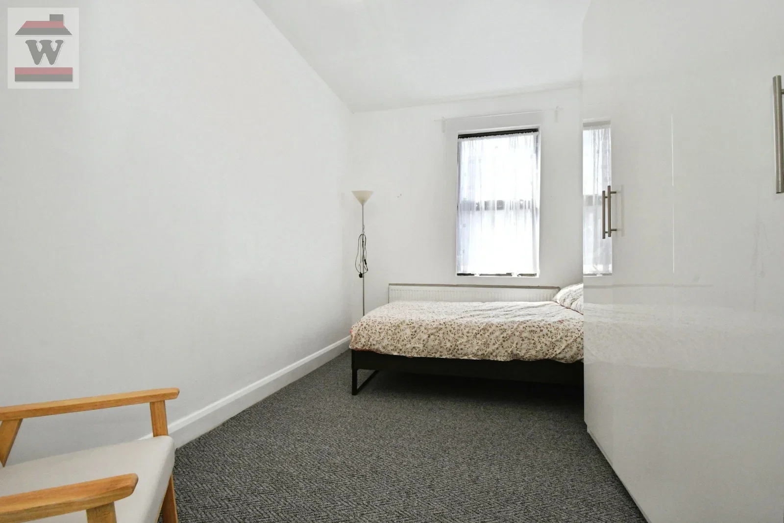 Flat Hammond Road in Greater London