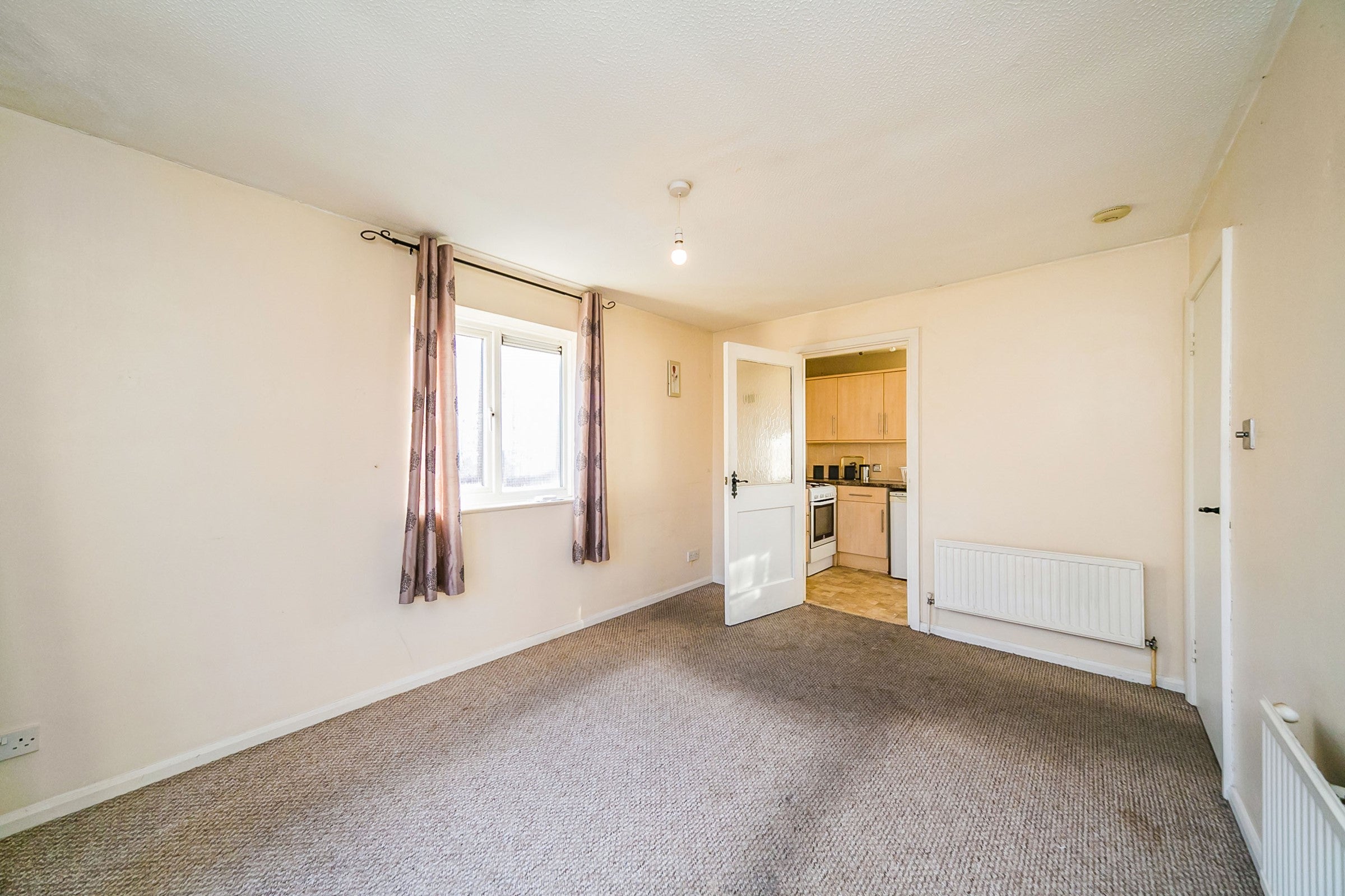Flat Cherwell Crescent in Southampton