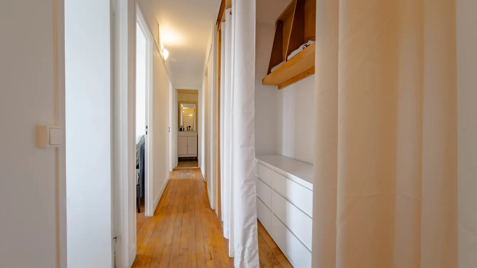 Chambre Avenue du Docteur Fernand Lamaze à Montreuil