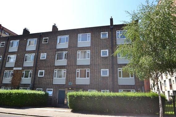 Flat Harrington Street in London