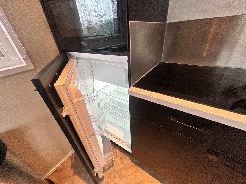 Tussenwoning te koop: Postweg 10-132, De Cocksdorp