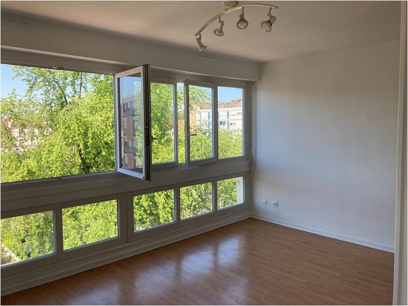 Flat Rue Hoche in Juvisy-sur-Orge