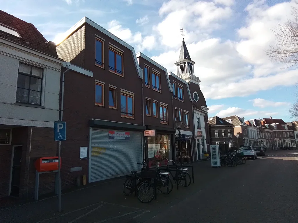 Flat Klaas Listinghsteeg in Weesp