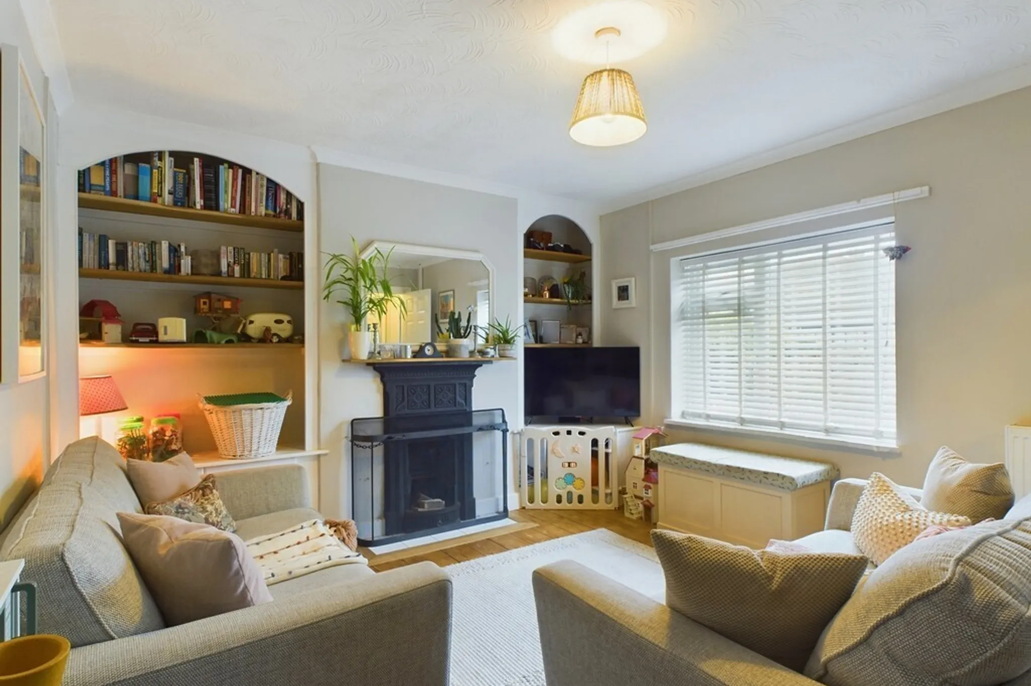 Flat Cole Road in Bruton