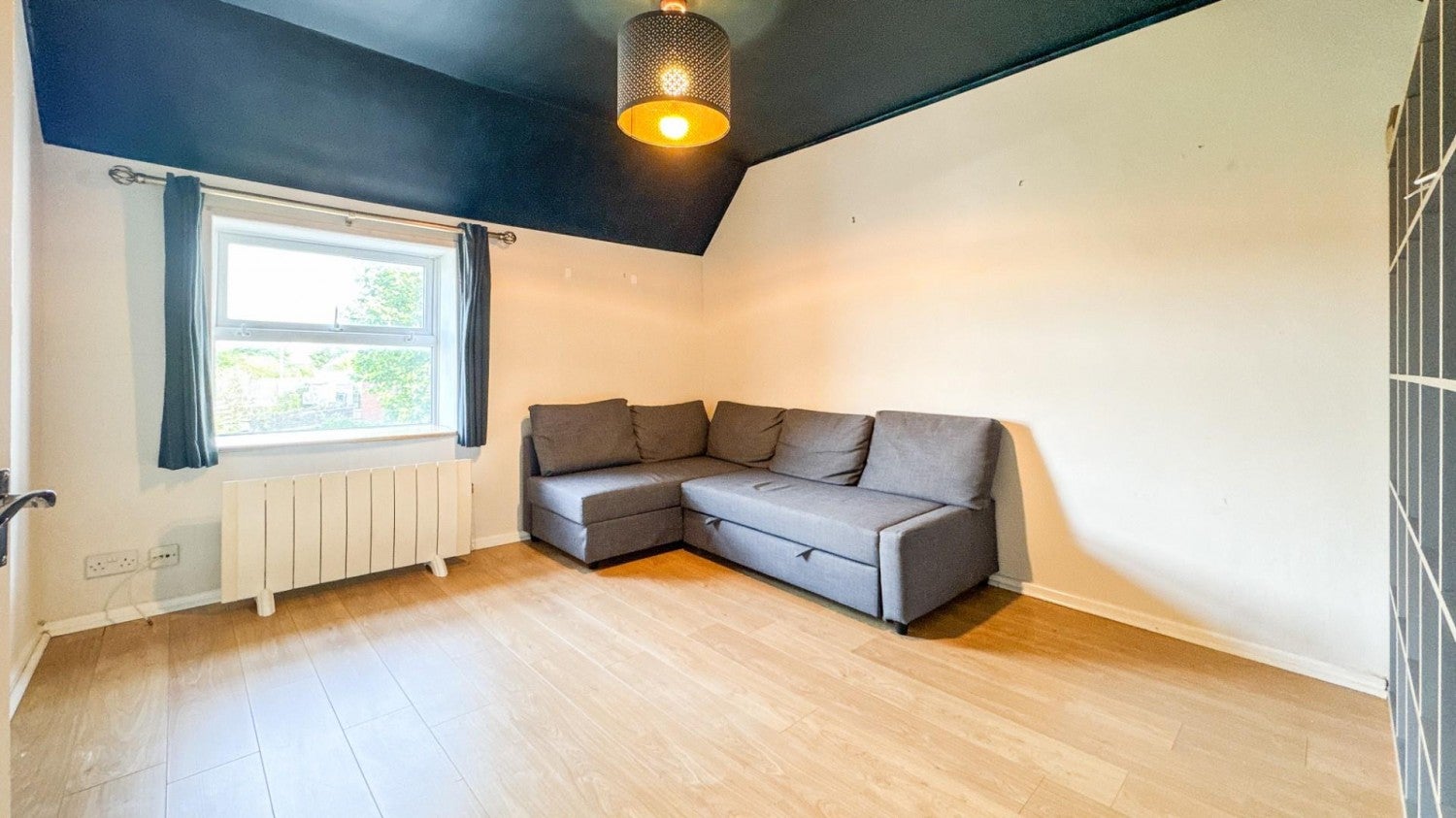 Flat Stapleton Road in Bristol