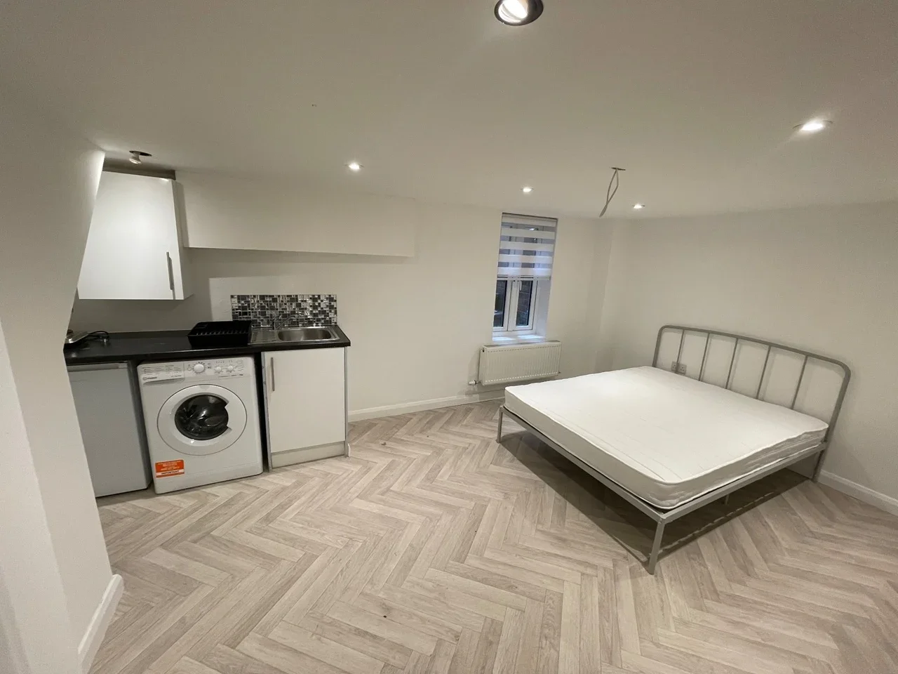 Room Hastings Street in Luton