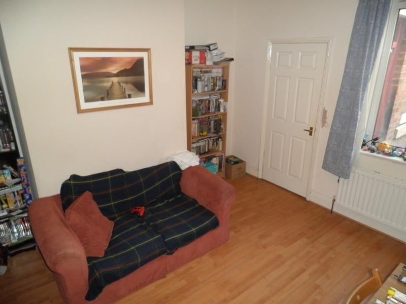 Flat Addycombe Terrace in Newcastle upon Tyne
