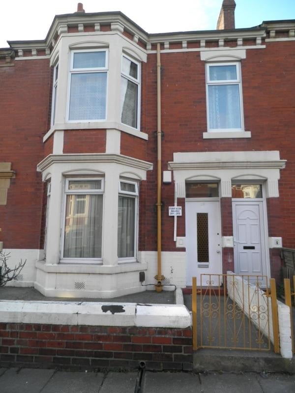 Flat Addycombe Terrace in Newcastle upon Tyne