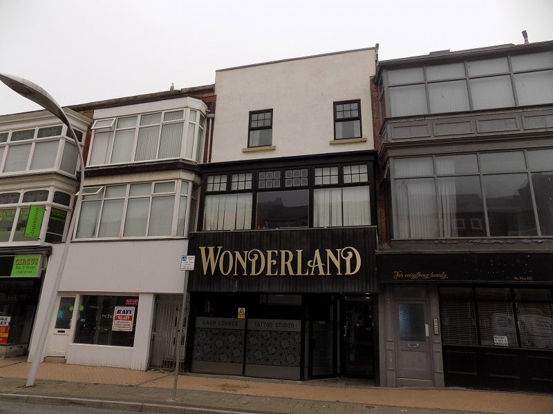Flat Clifton Street in Blackpool