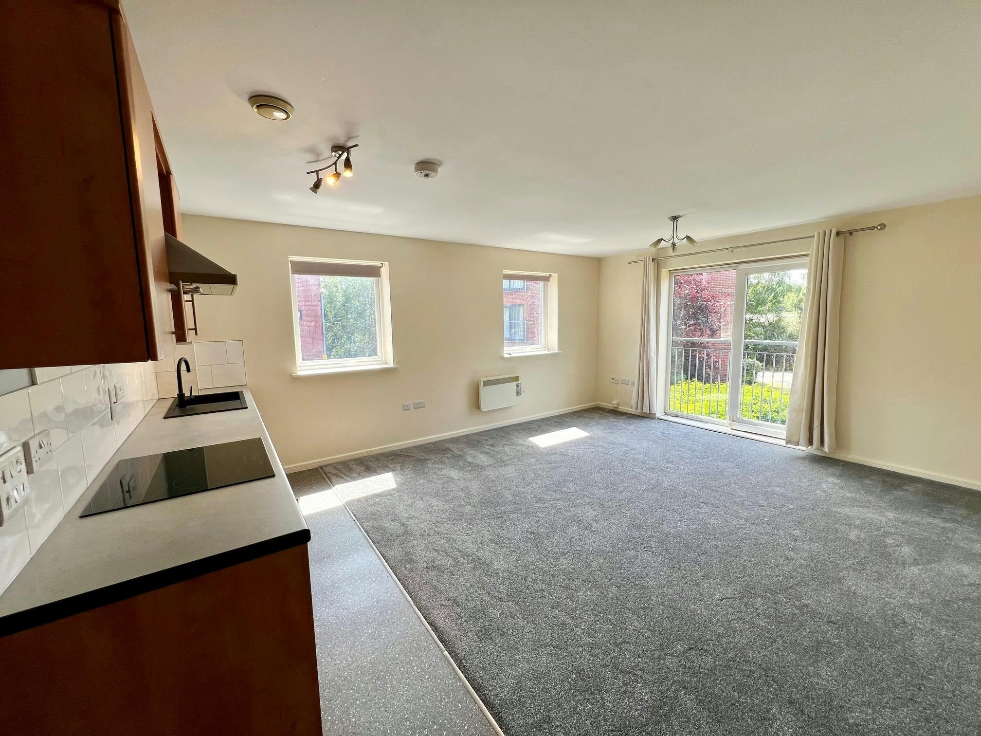 Flat Penstock Drive in Stoke-on-Trent