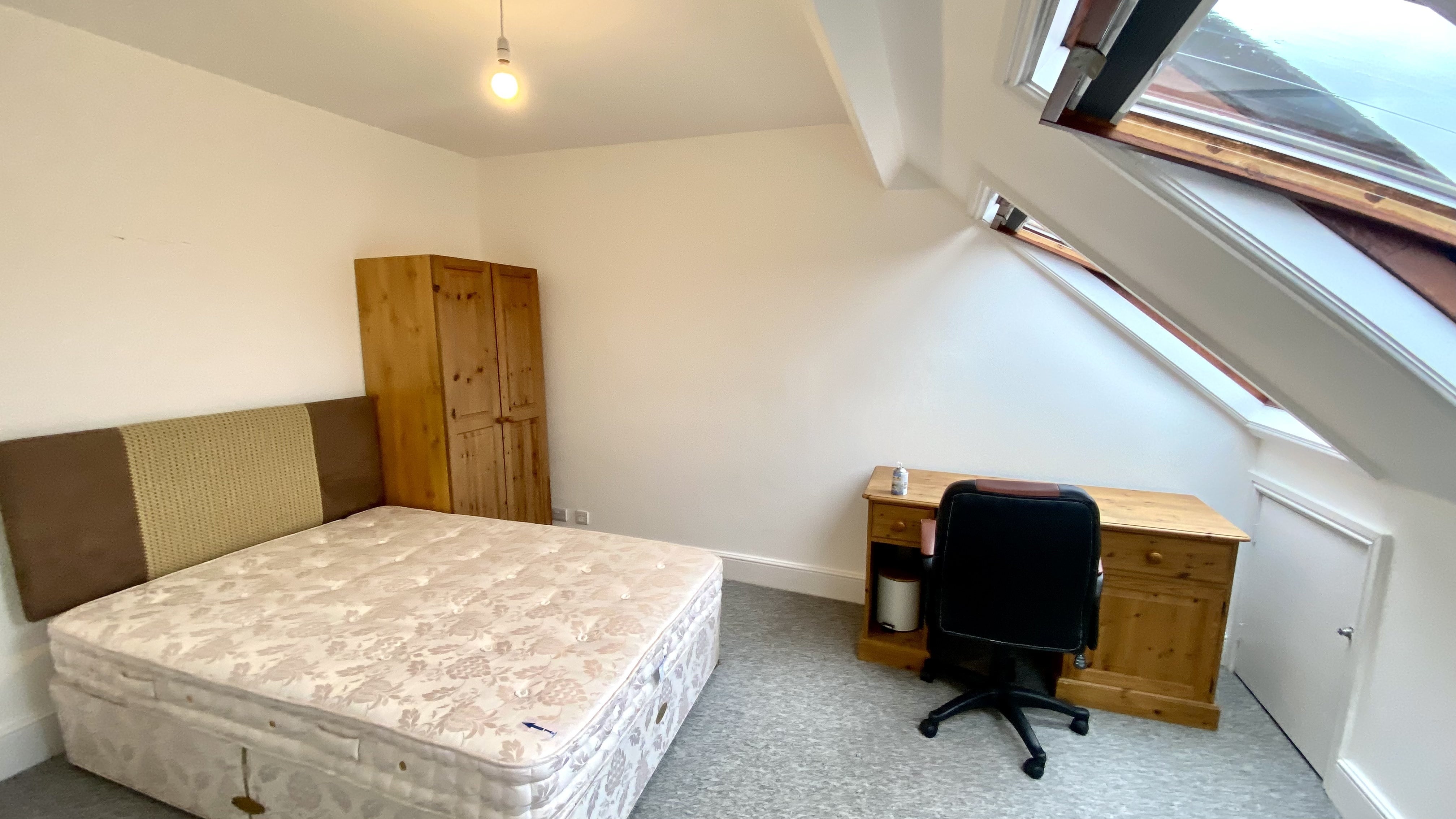 Flat Henleaze Road in Bristol