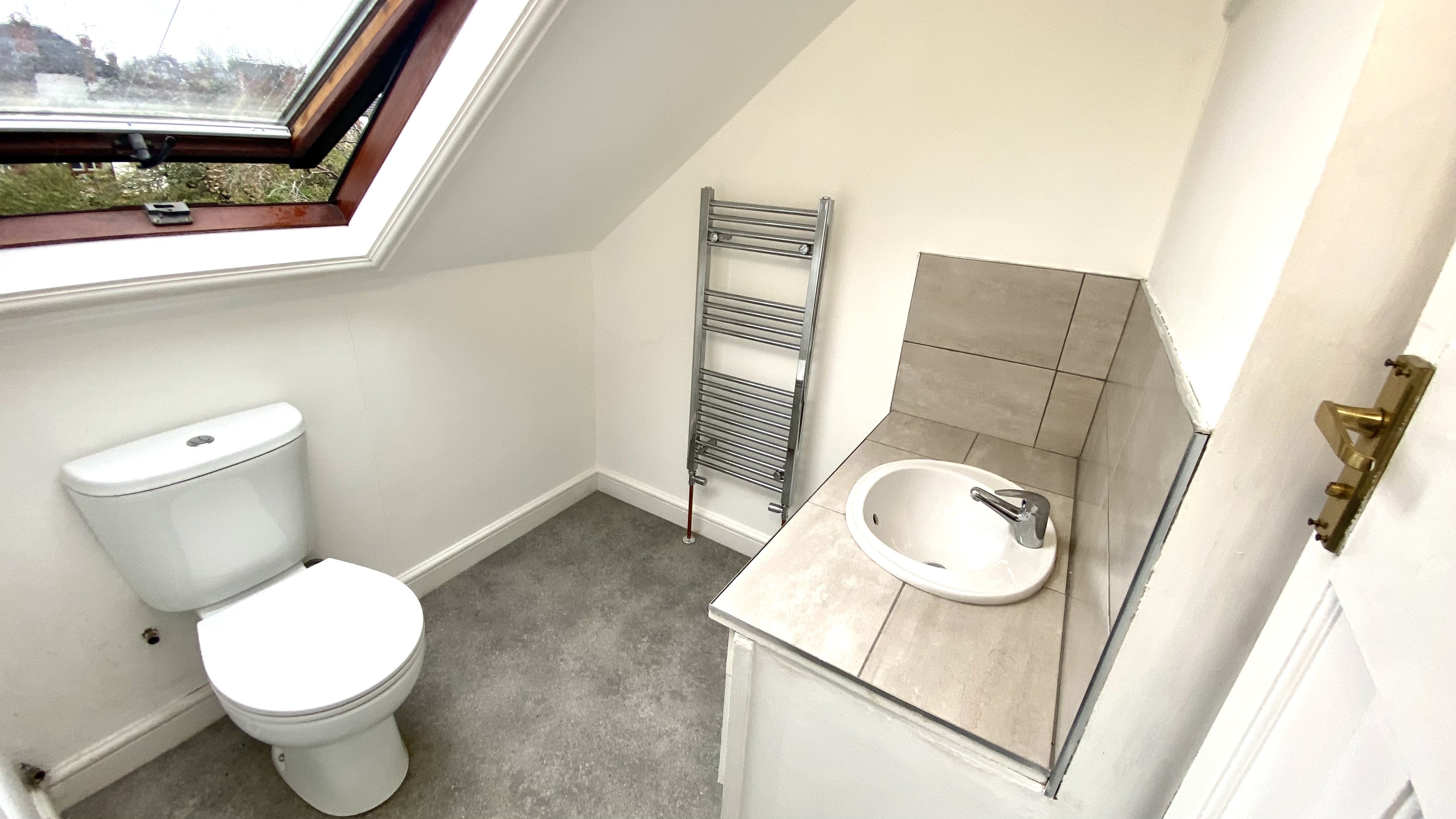 Flat Henleaze Road in Bristol