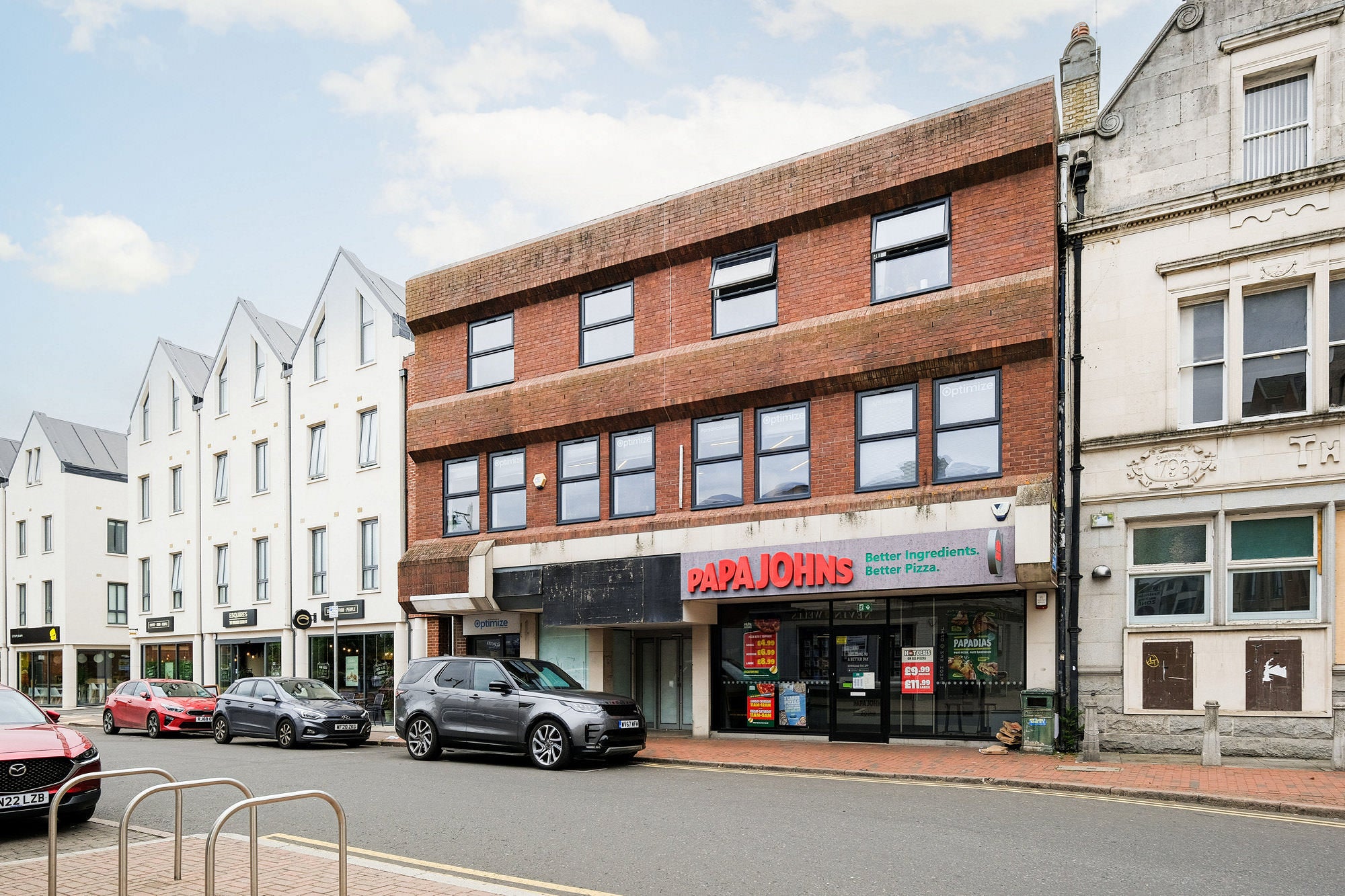 Flat High Street in Borough of Runnymede