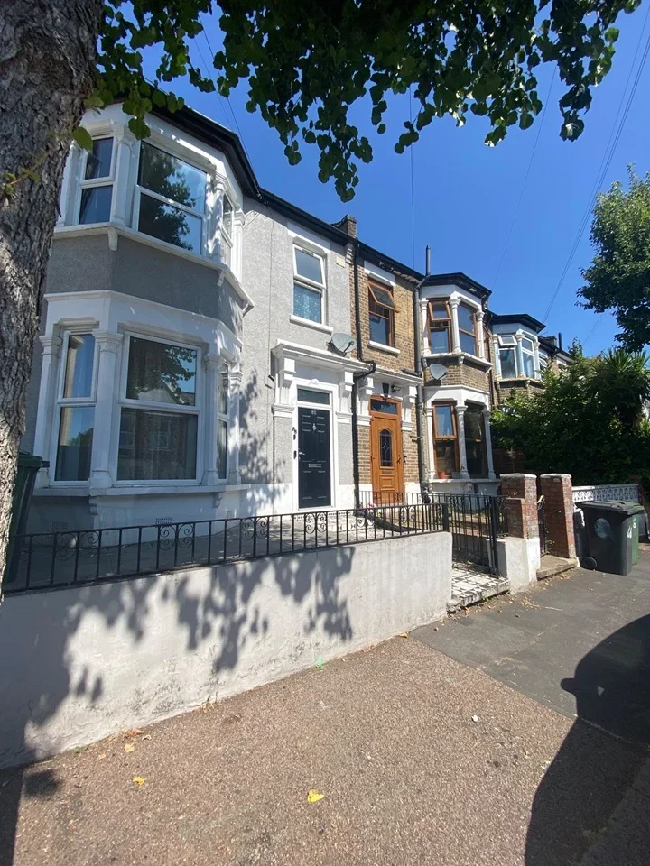 House Huxley Road in Greater London