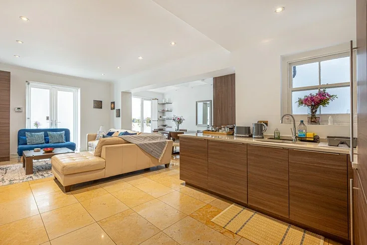 Flat Collingham Place in Greater London