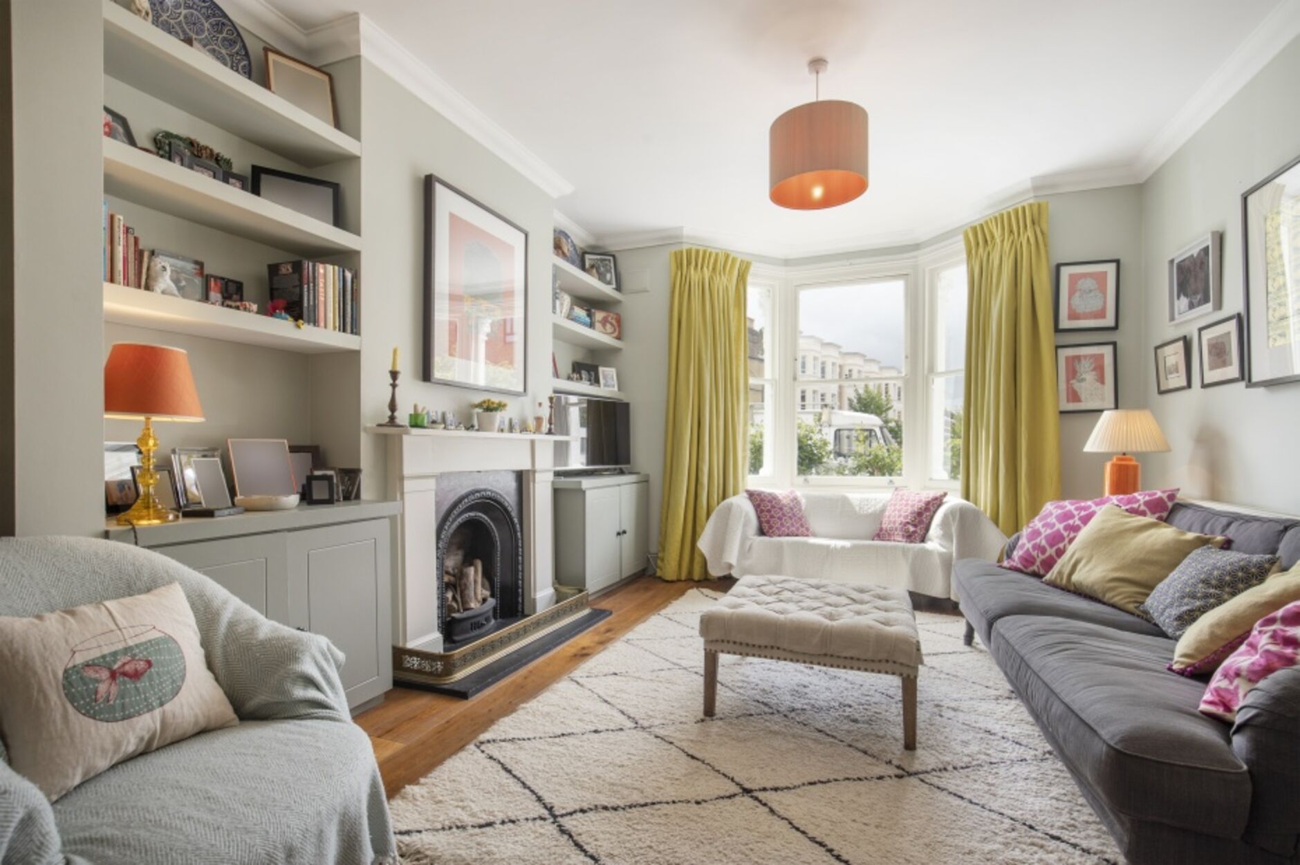 House Curwen Road in Greater London