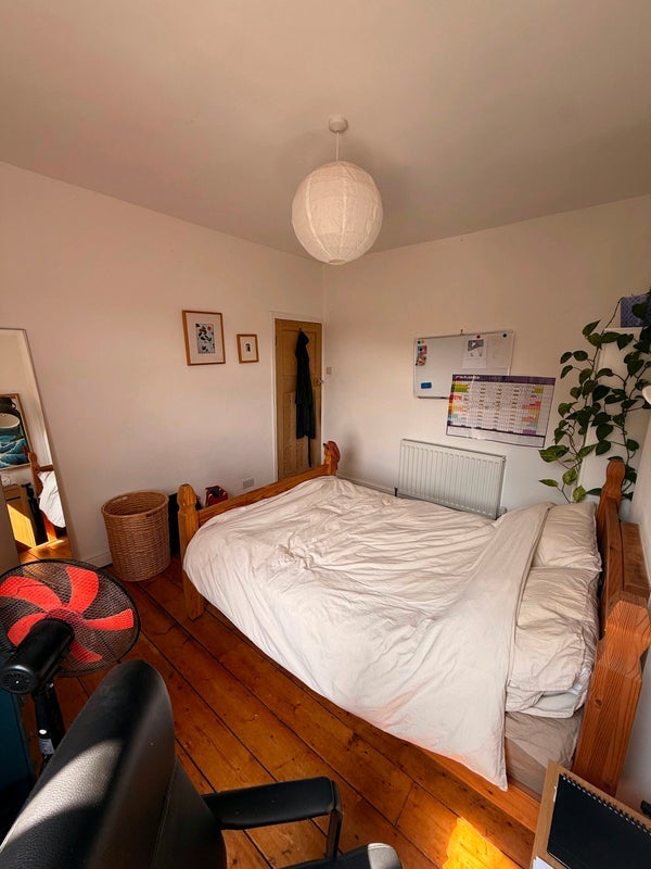 Room Toronto Road in Bristol