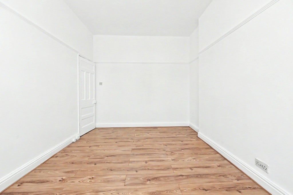 Flat Linley Road in Stoke-on-Trent