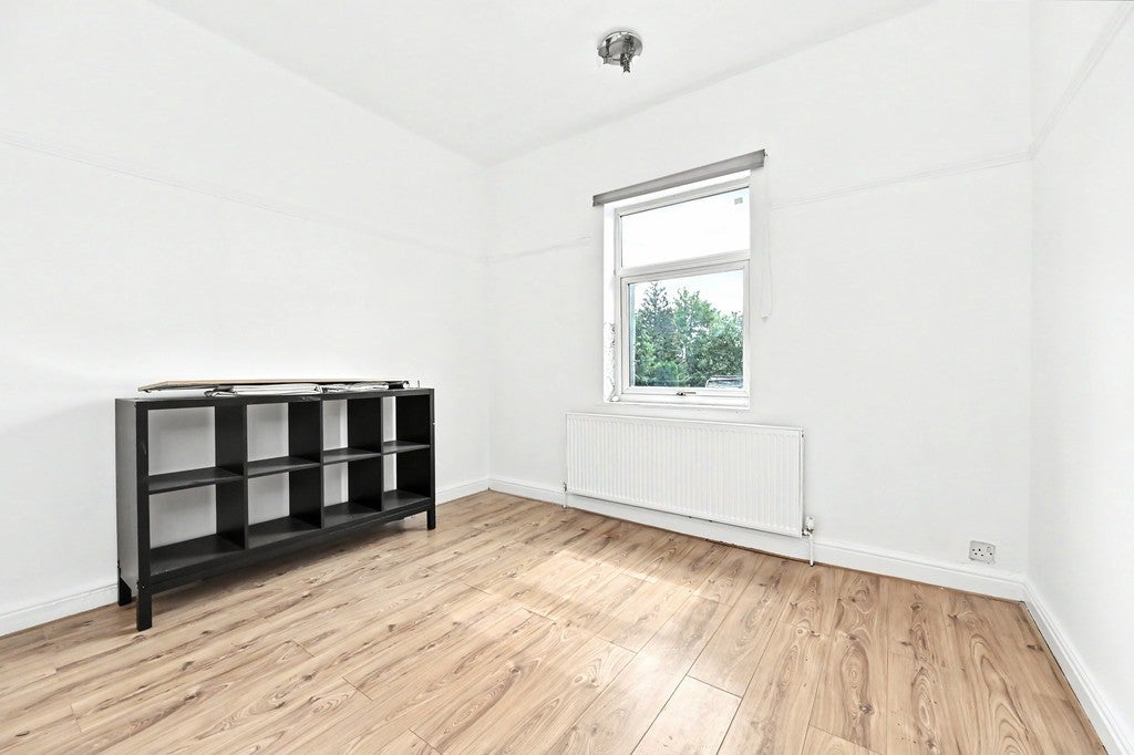 Flat Linley Road in Stoke-on-Trent