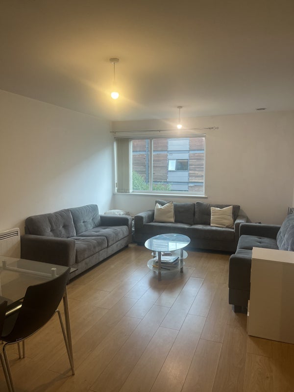 Room Broadway in Salford
