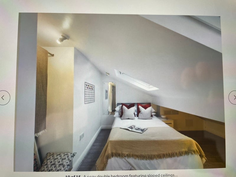 Room Ruskin Avenue in Manchester