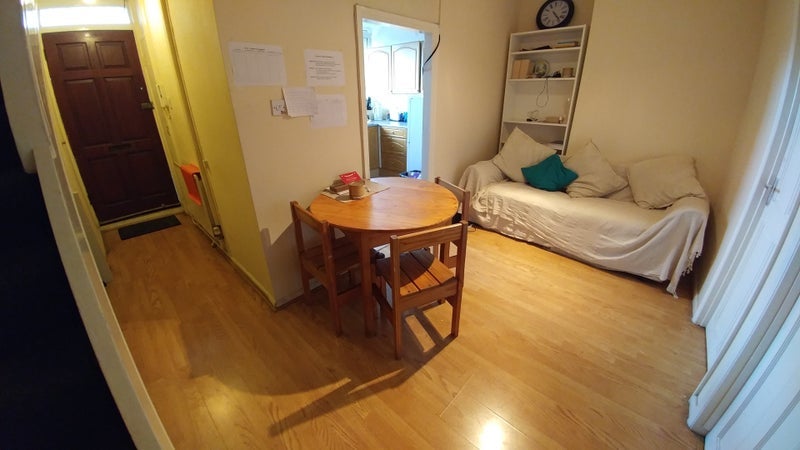 Room Ben Jonson Road in Greater London