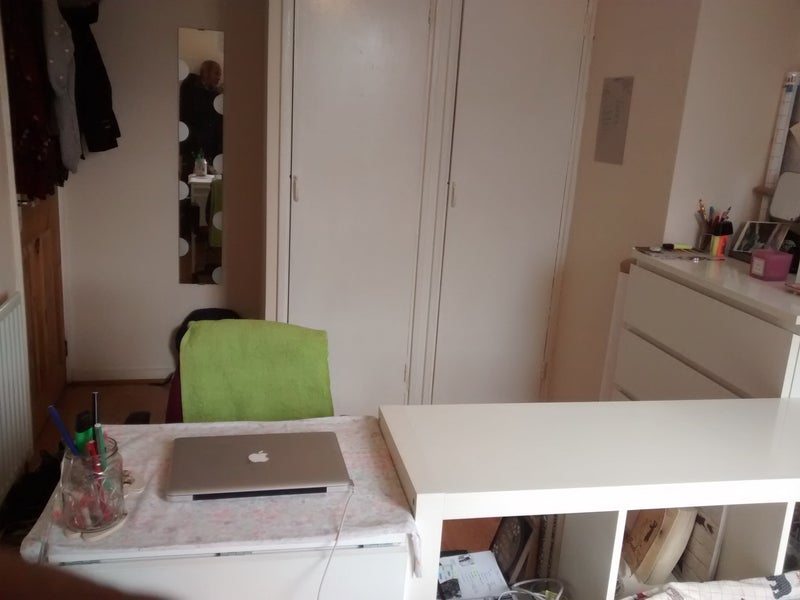 Room Ben Jonson Road in Greater London